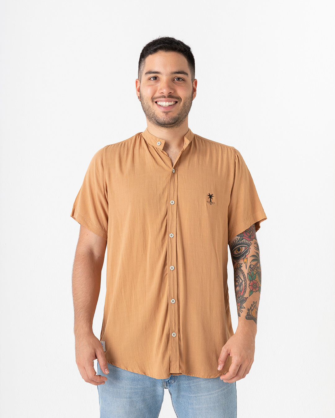 Men's Tarantino Mao Collar Shirt in Coffee (Chalis)