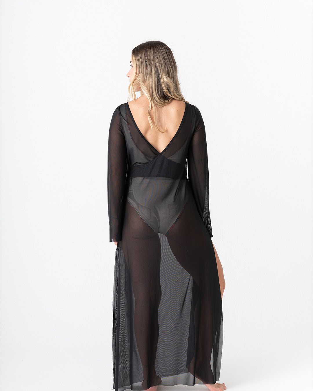 Sortie de bain femme noire
