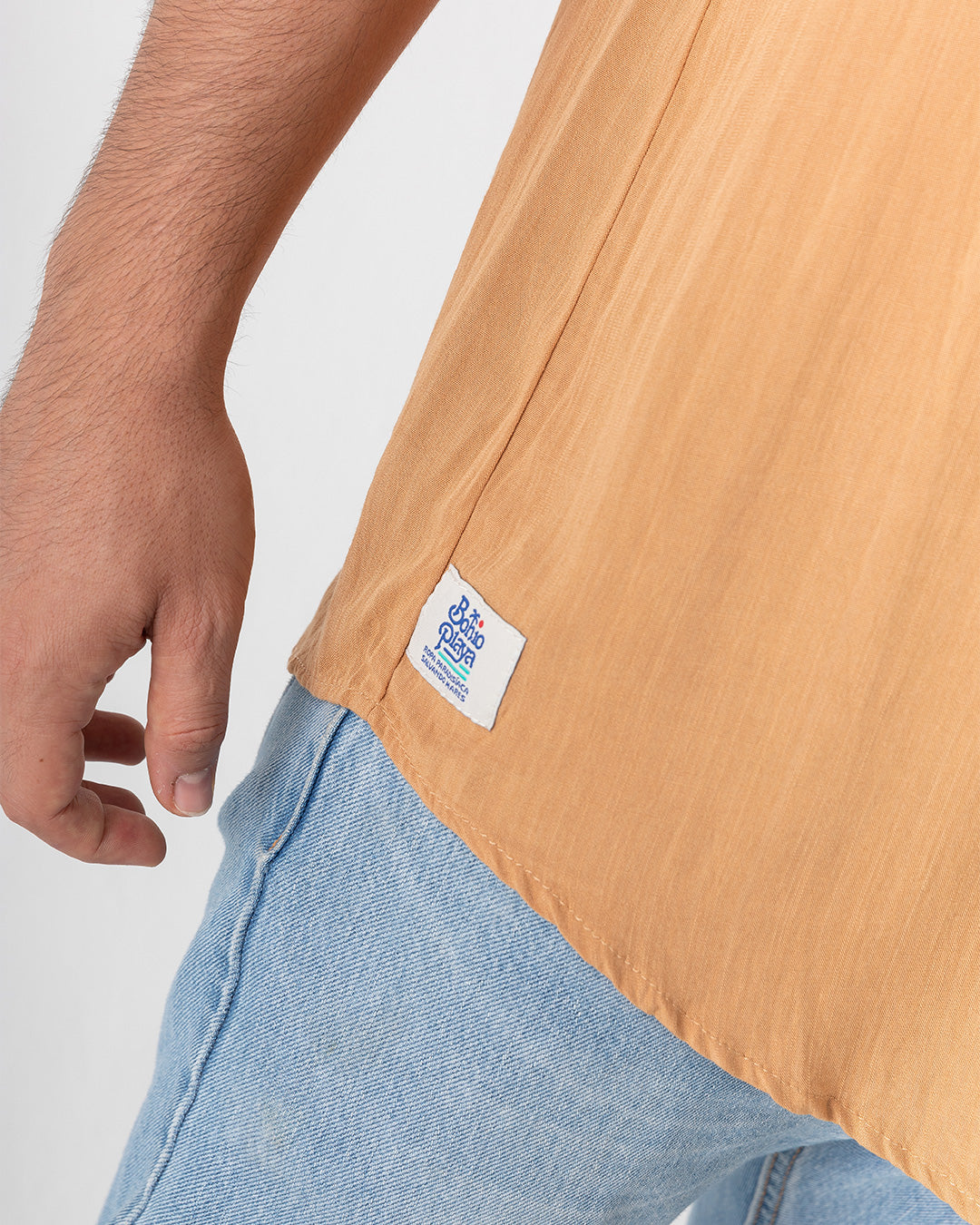 Men's Tarantino Mao Collar Shirt in Coffee (Chalis)