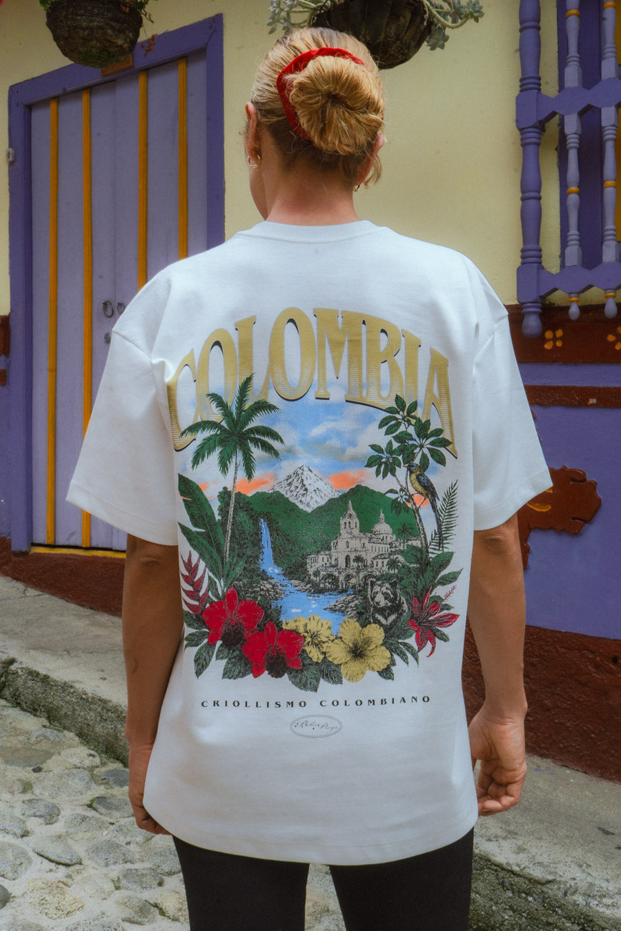 Unisex Raw Cotton Mid-Oversized Medellín Cities T-Shirt (250 gsm)