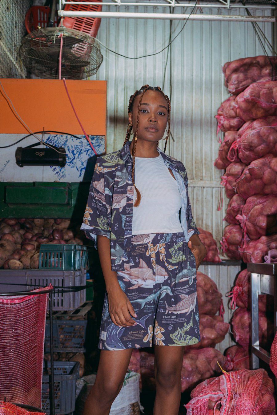 Short Unisex Joyas 2 Tiburón Ballena (Rayón)