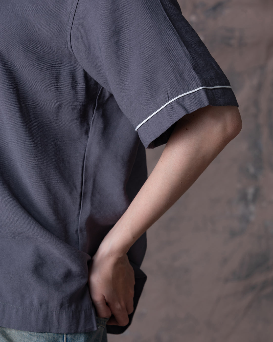 Camisa Unisex Polas Y Playa Gris Boxy Fit (Rayón)