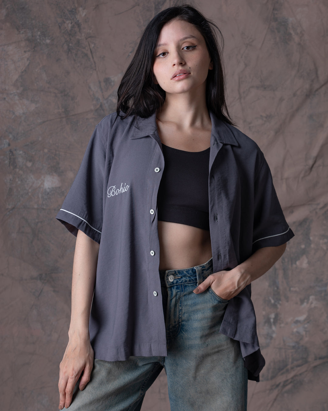 Camisa Unisex Polas Y Playa Gris Boxy Fit (Rayón)