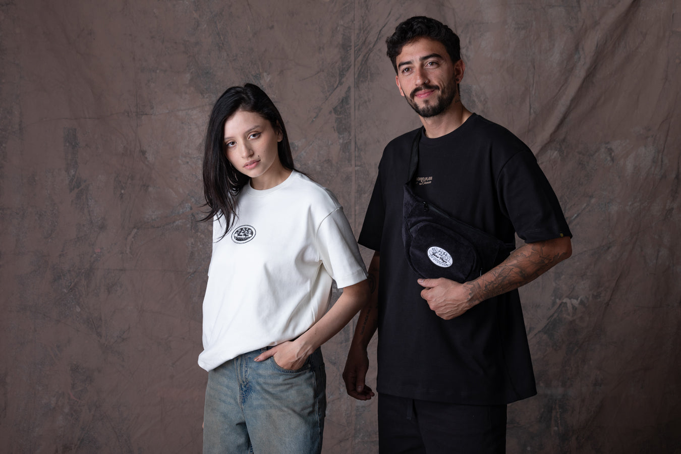 Camiseta Unisex Oversize Marfil Dunan X Bohío (Algodón 320)