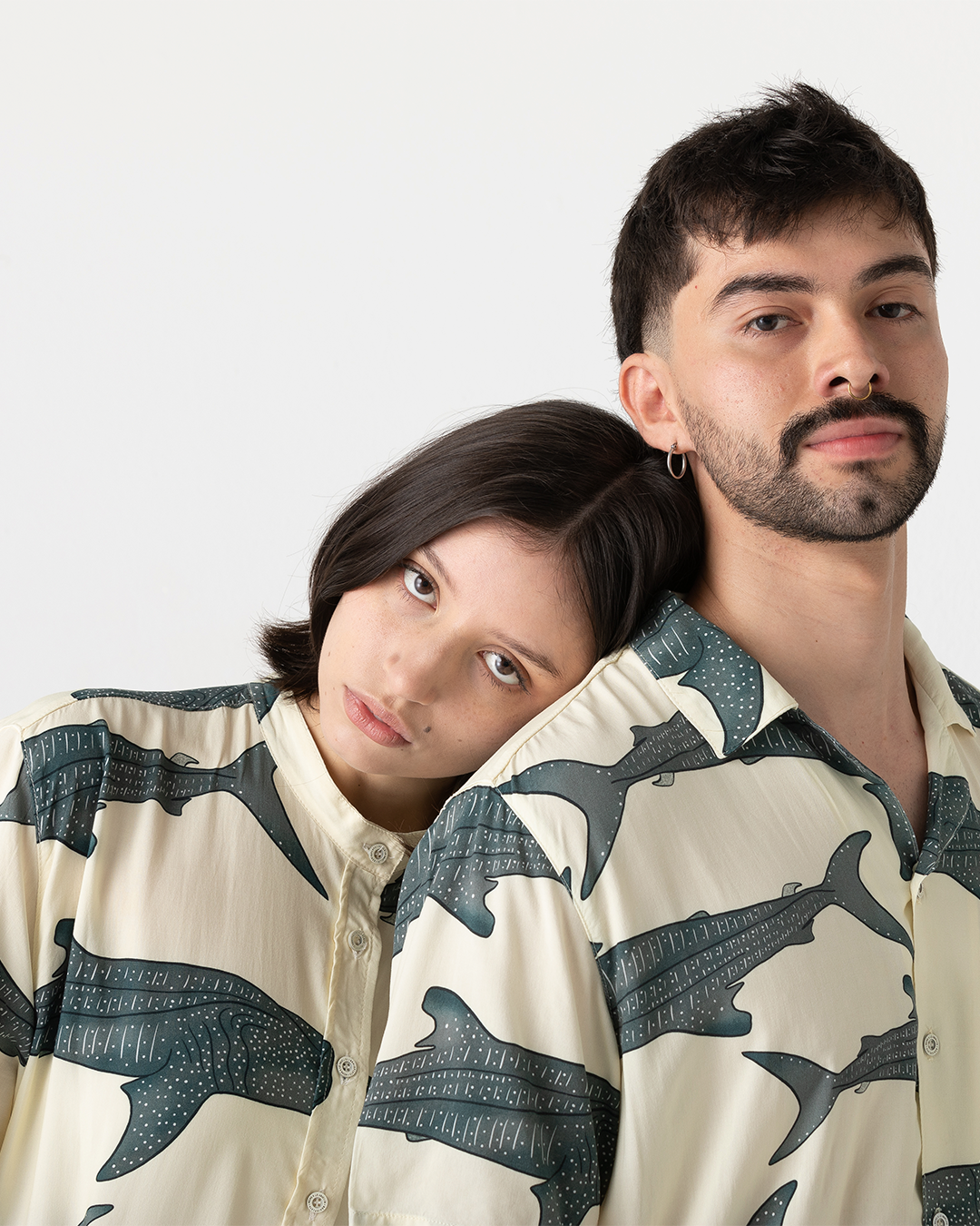 Men's Whale Shark Shirt (Beige Chalis)